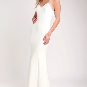 Brand New Taliana White Lace Button Back Maxi Dress